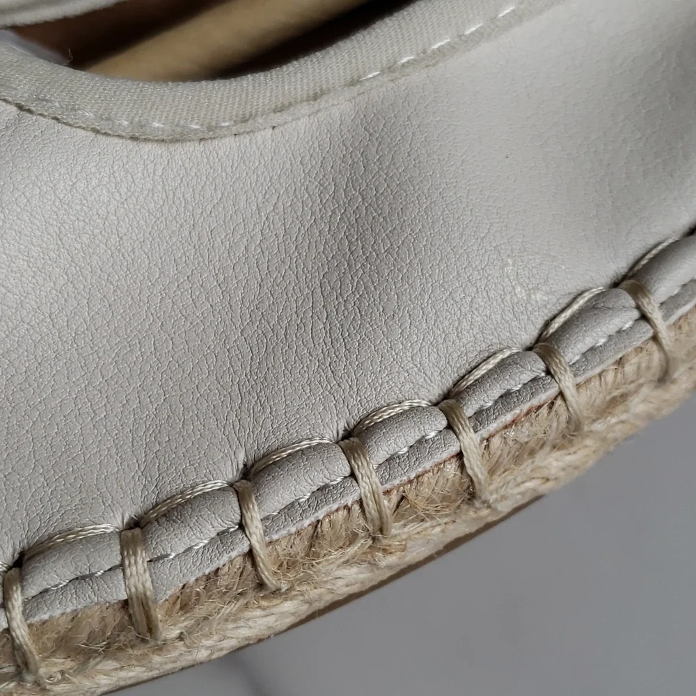 Amazon Essentials Women's Espadrille Ballet Flat in Light Beige Size 10
